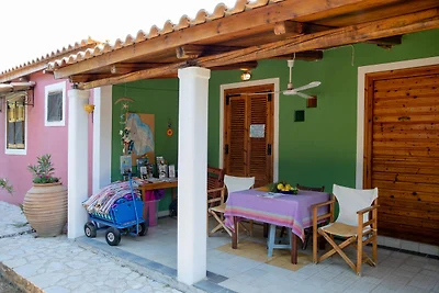 Daphnes apartments no.3