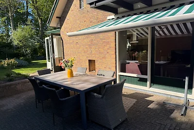 Ferienhaus mit umzäuntem Garten