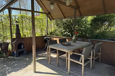 Ferienhaus mit umzäuntem Garten