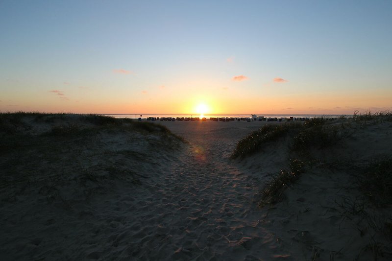 Sonnenuntergang am Strand von Norddeich