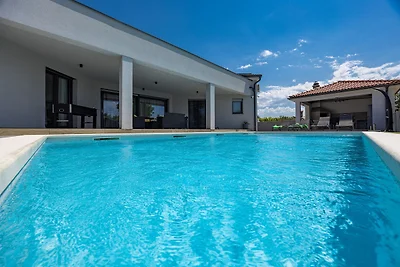 Villa Speranza with Private Illuminated Pool