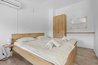 Apartment Susanne 2 with Shared Pool near...