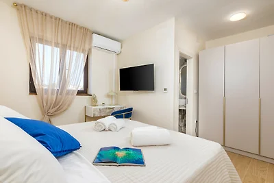 Luxe Zimmer Marceta 7 mit Gemeinschaftspool