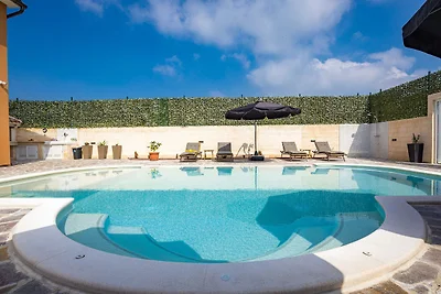 Villa Nur Amela - Pool, Whirlpool, Darts