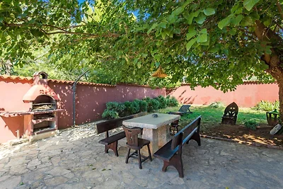Charming Holiday Home Pina with Private Pool