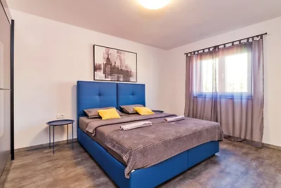 Entspannende Villa Philippo mit privatem Pool