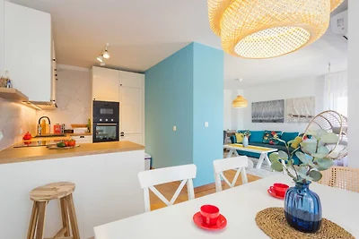 Modern Apt, Shared Pool, Terrace - Cesare 1