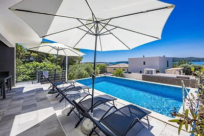 Villa Pura Vida - Private Pool, Sea View