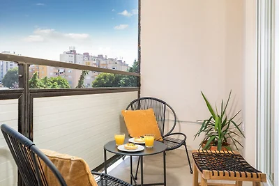 Close to the Beach and the Mall - Sunny Pula