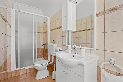 Ein-Zimmer-Apartment in Strandnähe - Villa...