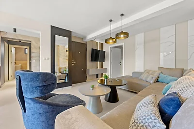 The Bayfront - Luxury Pool Residence