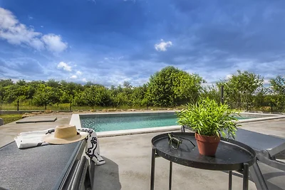 Private Pool with Relaxing Nature View - Apt...