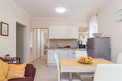 Modern, Elegant Apartment Laurus (Rosemary)