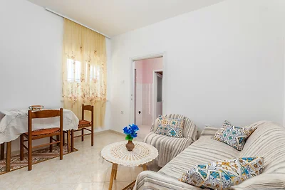 Cozy Apartment Desiree - Couple Getaway