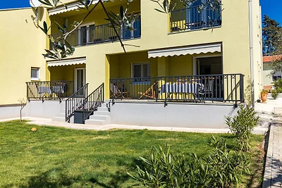 Modern, Elegant Apartment Laurus (Rosemary)