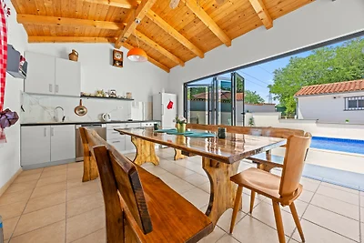 Nature Lovers Retreat - Casa Irena with Pool