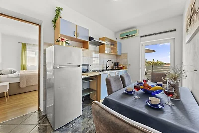 ES 3 - FeWo mit Balkon und Gemeinschaftspool