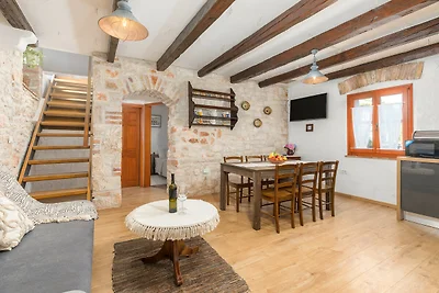 Villa Marceta mit Gemeinschaftspool