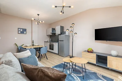 Marceta Apartment 3 - Pool and Big Garden