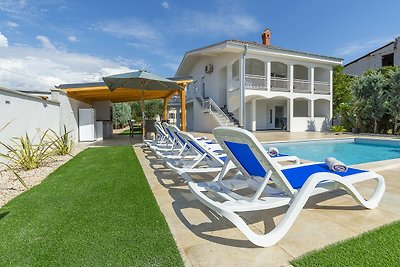 Relaxing Villa near Porec with Pool - Susanne