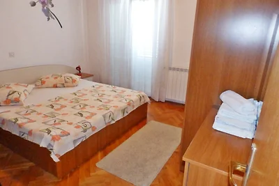 Two Bedroom Apartment near the Beach - Villa...