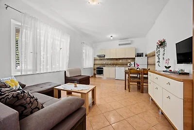 Ein-Zimmer-Apartment in Strandnähe - Villa...
