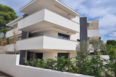 Villa Frida - Apartment Laurel with Balcony