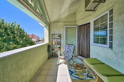 Cute Apartment Oscar in Pula