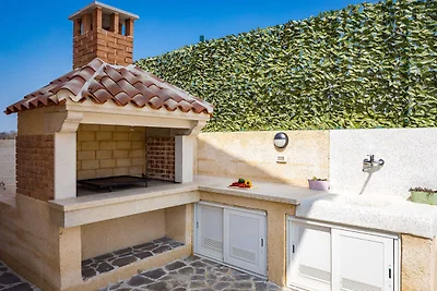 Villa Nur Amela - Pool, Whirlpool, Darts