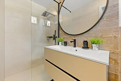 The Marina Studio - Waterfront Residence