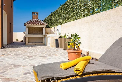 Villa Nur Amela - Pool, Whirlpool, Darts