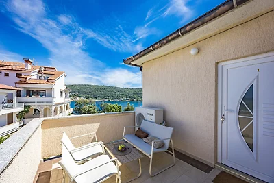 Apartment Nikolina 1 mit Meerblick