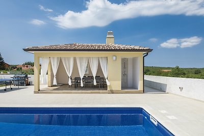 Wunderschönes Villa Lands mit privatem Pool