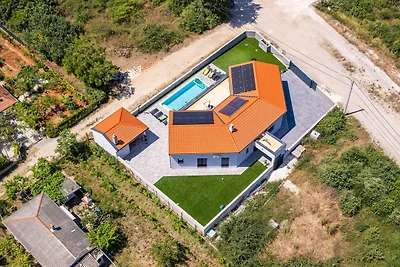 Villa Speranza with Private Illuminated Pool