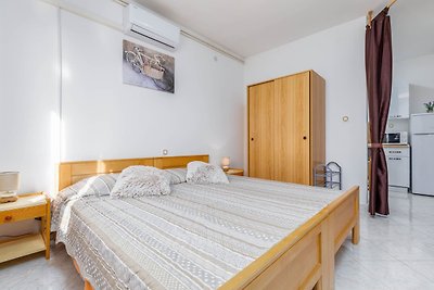 Kajfes A4 - One Bedroom Apartment with...