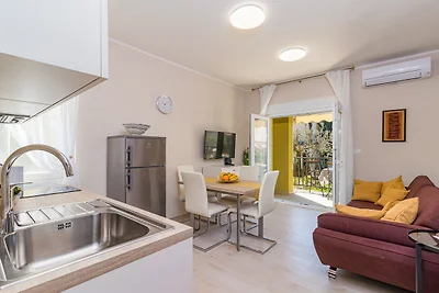 Modern, Elegant Apartment Laurus (Rosemary)