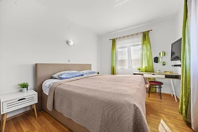 ES 3 - FeWo mit Balkon und Gemeinschaftspool