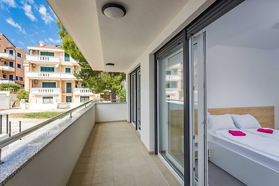 Villa Frida - Apartment Oleander with Balcony