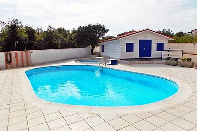Charming Pool Apartment Liznjan - Buneta