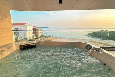 Schöne Wohnung direkt am Meer mit Aussicht