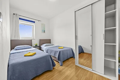 ES 3 - FeWo mit Balkon und Gemeinschaftspool