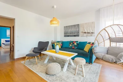 Modern Apt, Shared Pool, Terrace - Cesare 1