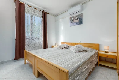 Kajfes A4 - One Bedroom Apartment with...
