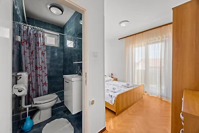 Drei-Zimmer-Apartment in Strandnähe - Villa...