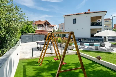 Villa Antares - Luxurious Vacation Oasis