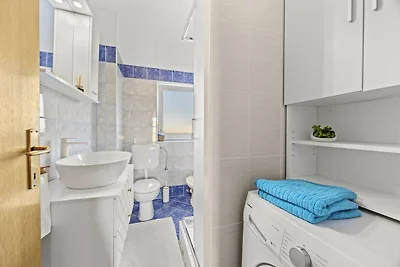 ES 3 - FeWo mit Balkon und Gemeinschaftspool