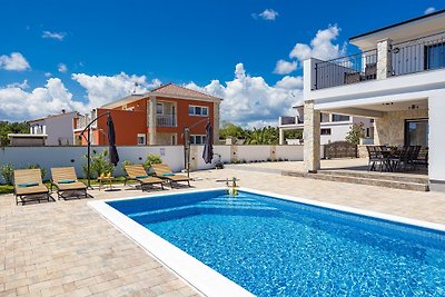 Bezaubernde Villa North mit Pool und...