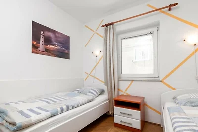 Family Apartment Stinjan with Garden View