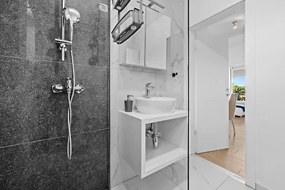 Apartment Susanne 2 with Shared Pool near...