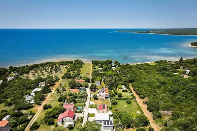 Eco House Peroj - 100 m vom Strand entfernt